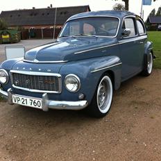 Volvo PV 544