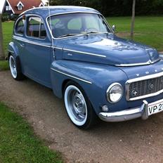 Volvo PV 544