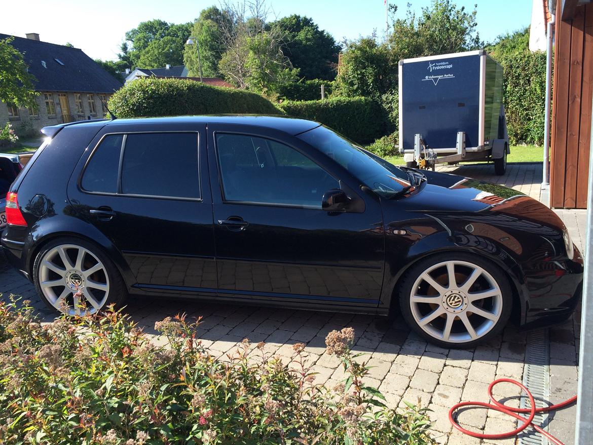 VW Golf IV GTI Exclusive - Mine 19" RS4 hjul, dog for meget dæk på til at man kan køre med dem på en golf 4 ;-) 235/35-19 billede 11