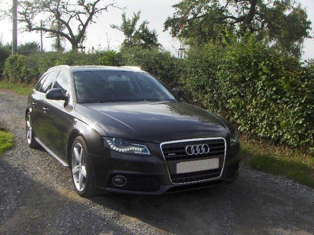 Audi A4 Avant Quattro billede 1