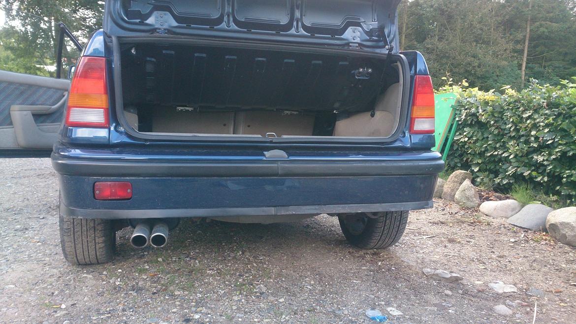 Opel kadett gsi bertone billede 12