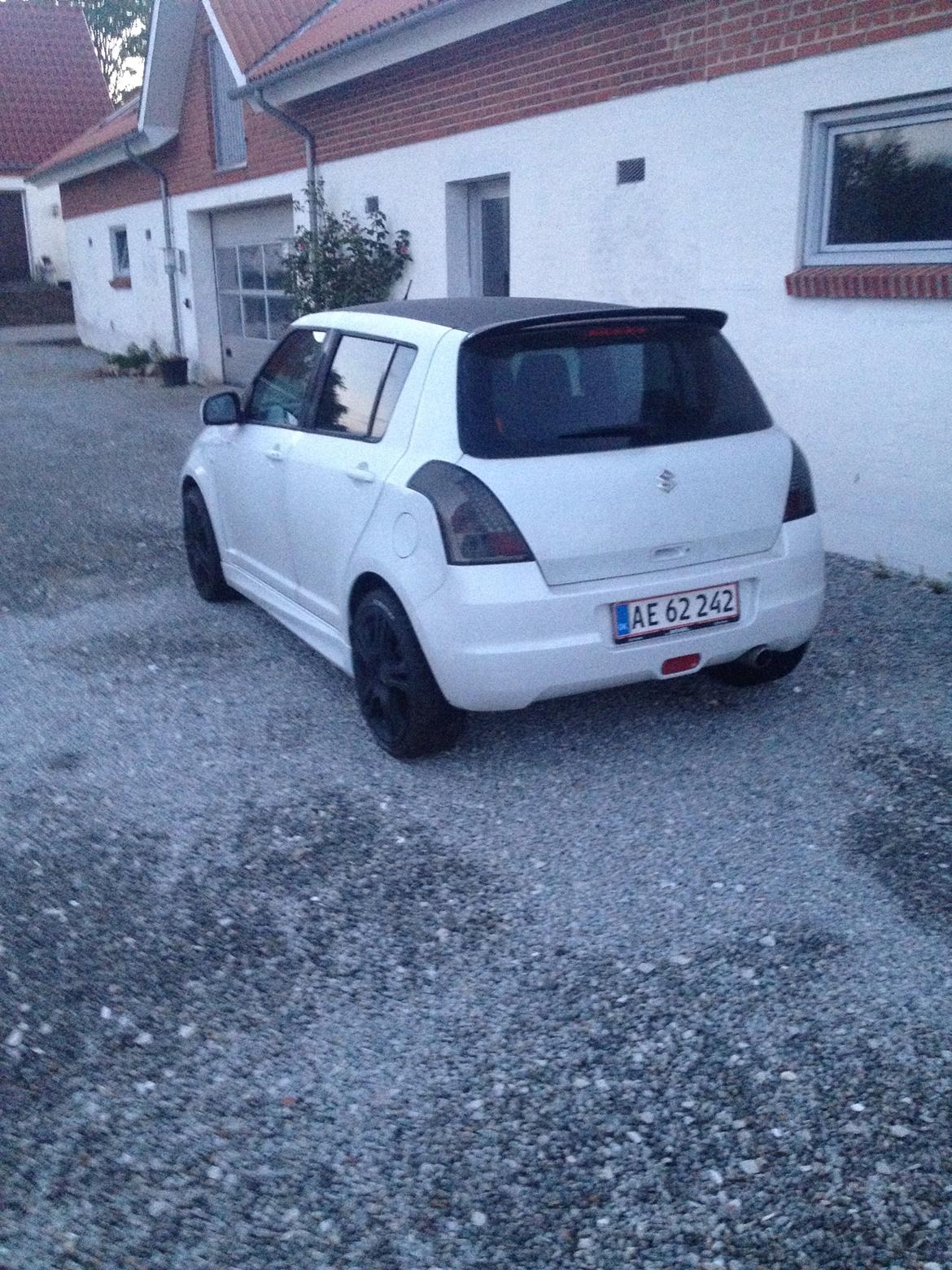 Suzuki swift billede 3