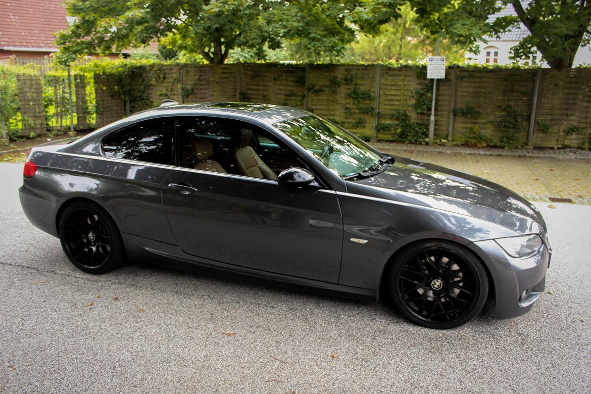 BMW E92 325d coupe billede 1