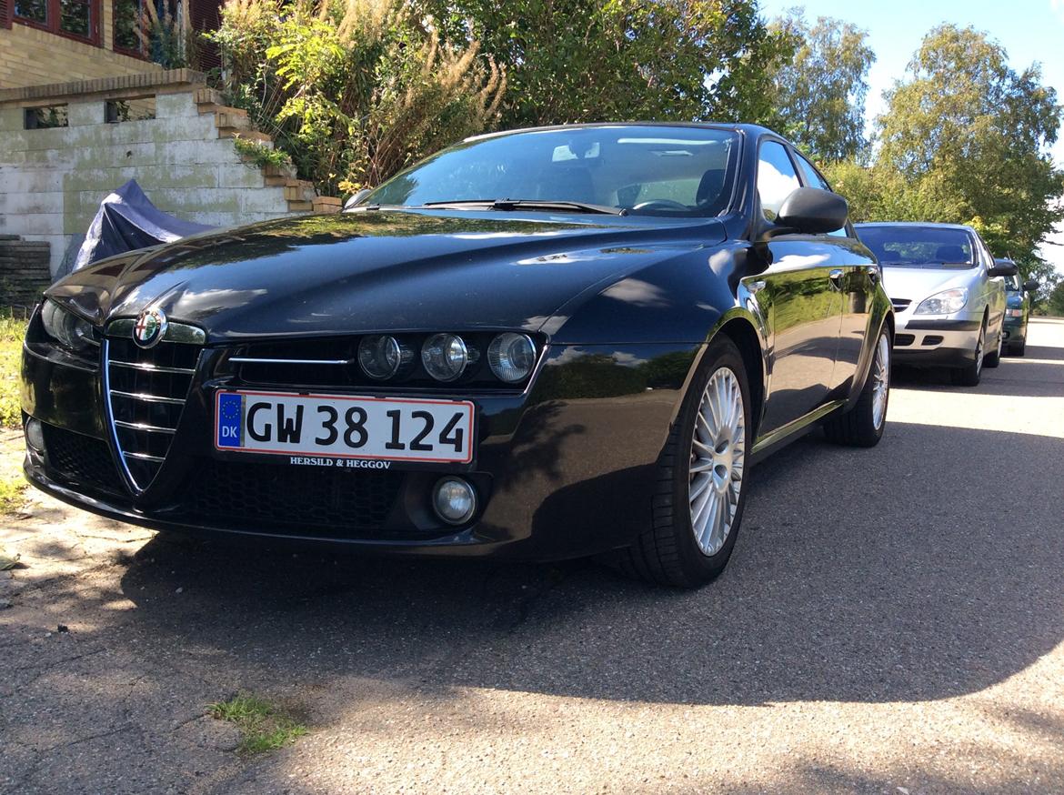 Alfa Romeo 159 2.4 JTDm " Traktoren" billede 1