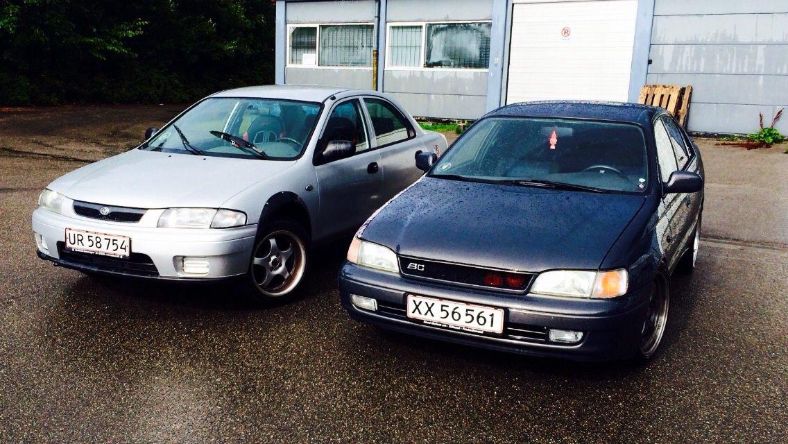 Toyota carina e billede 2
