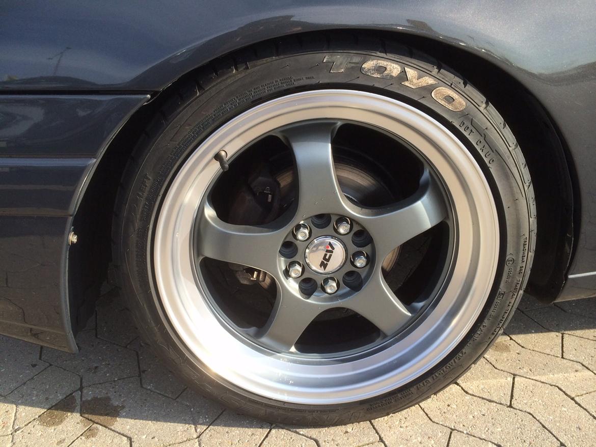 Toyota carina e billede 5