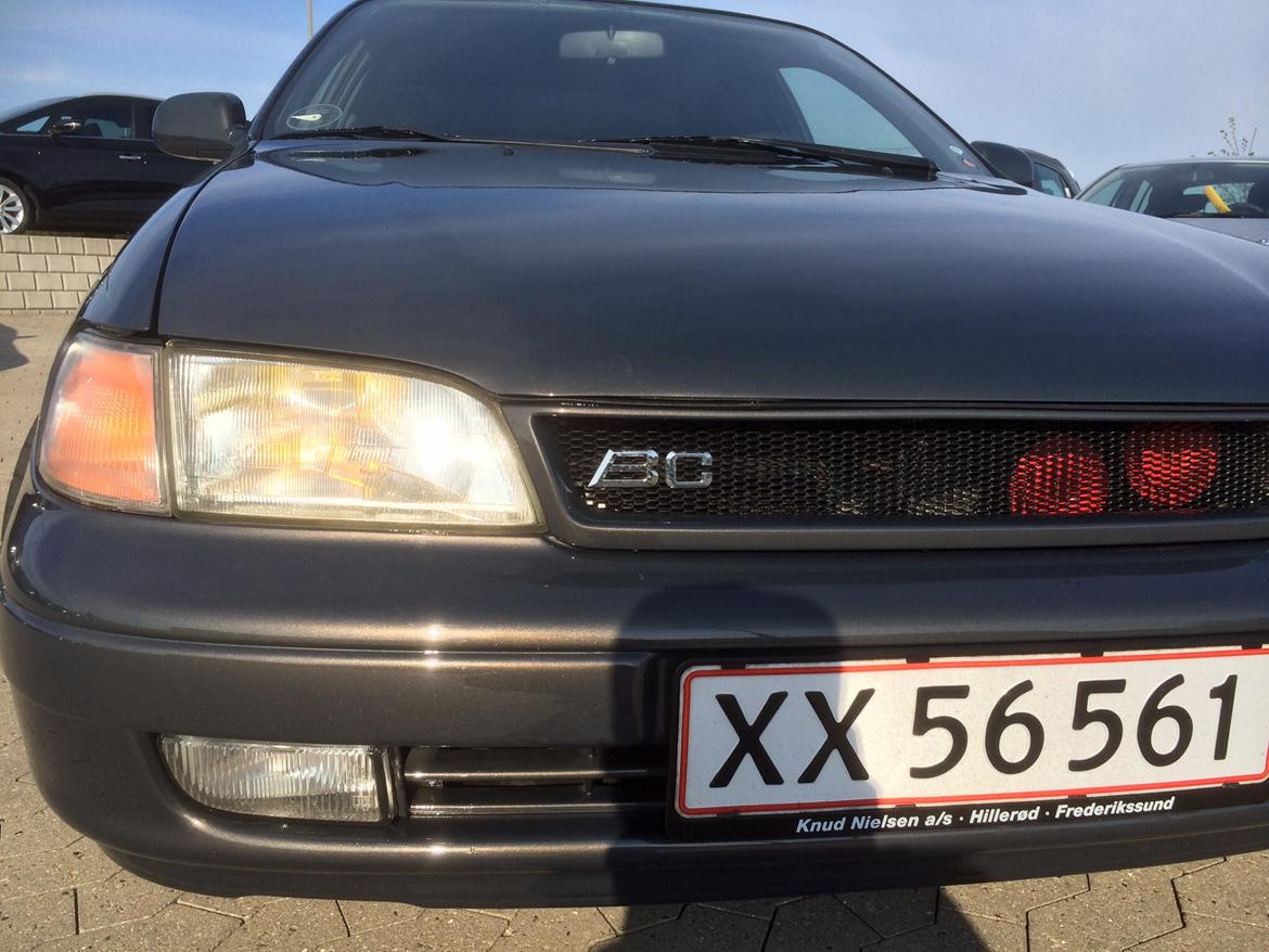 Toyota carina e billede 10