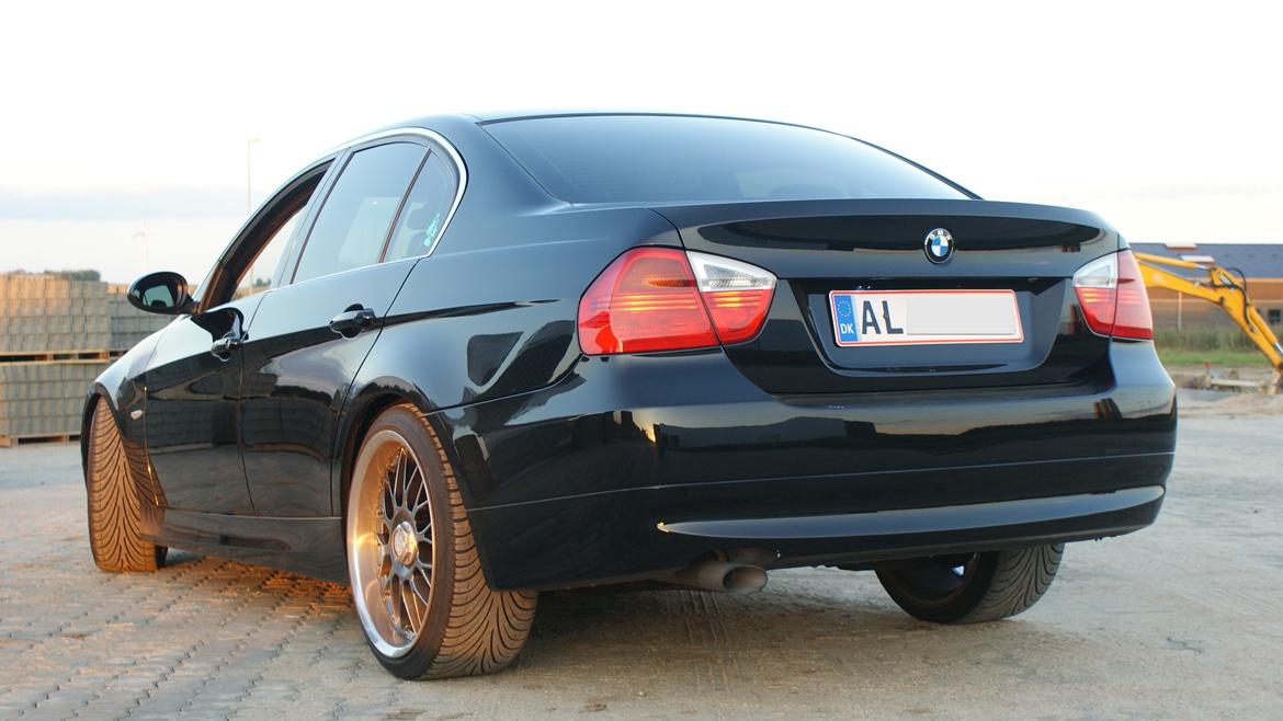 BMW E90 320D billede 7