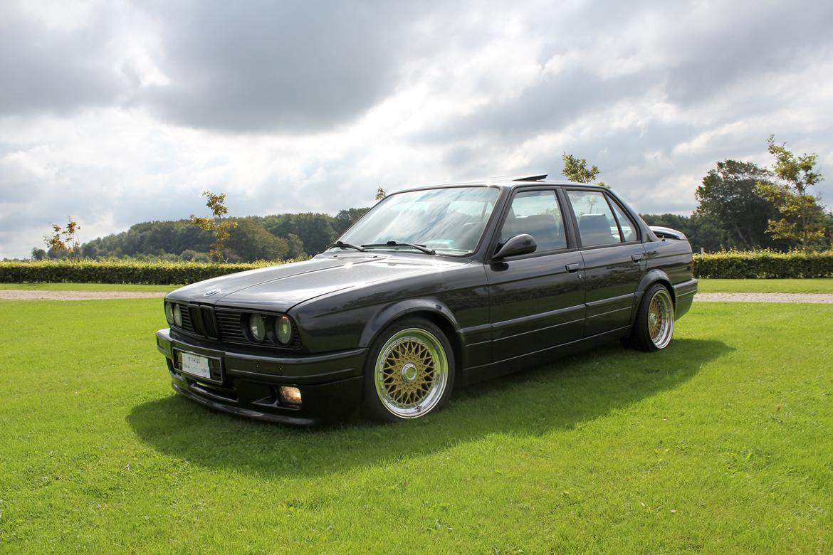 BMW SOLGT E30 328i M-Tech II - Dejlig endelig at have BMW igen! billede 1