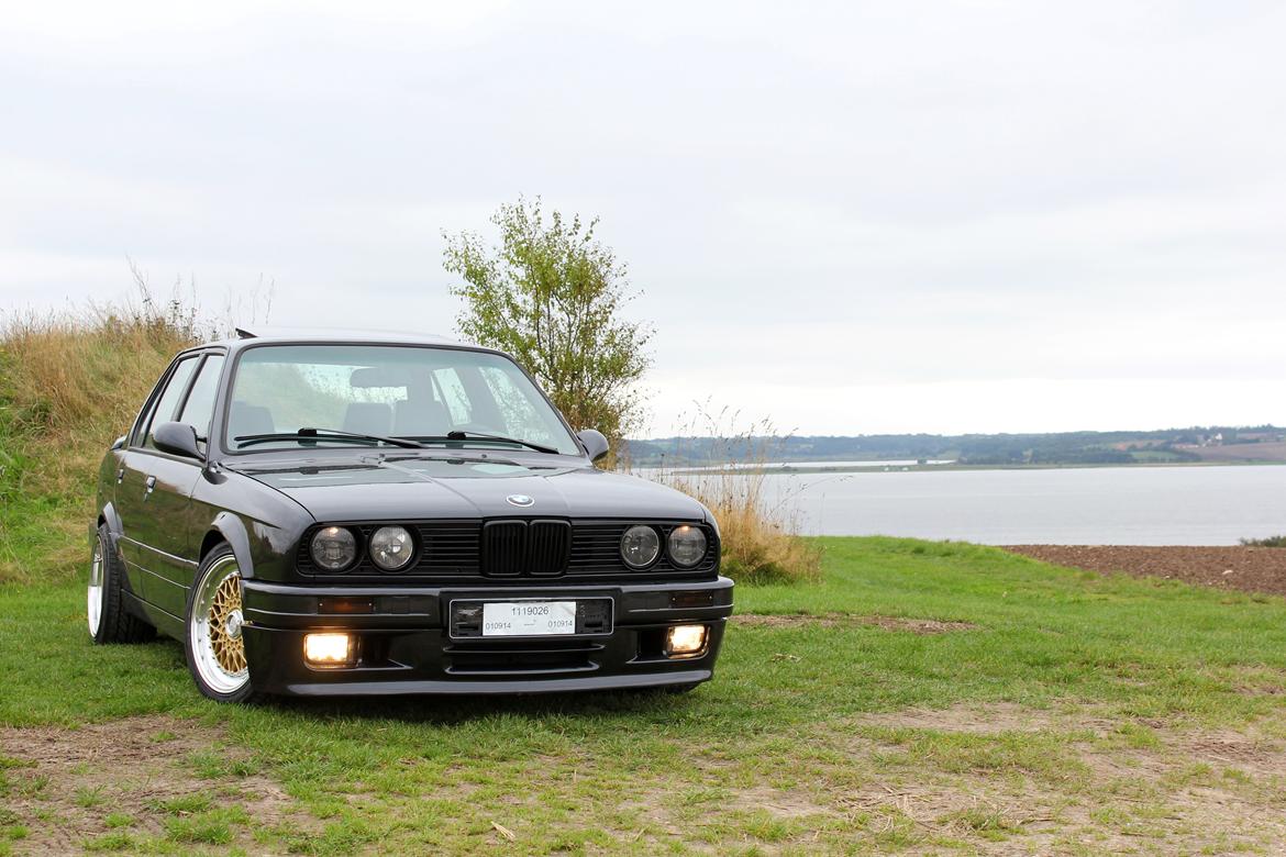 BMW SOLGT E30 328i M-Tech II billede 3