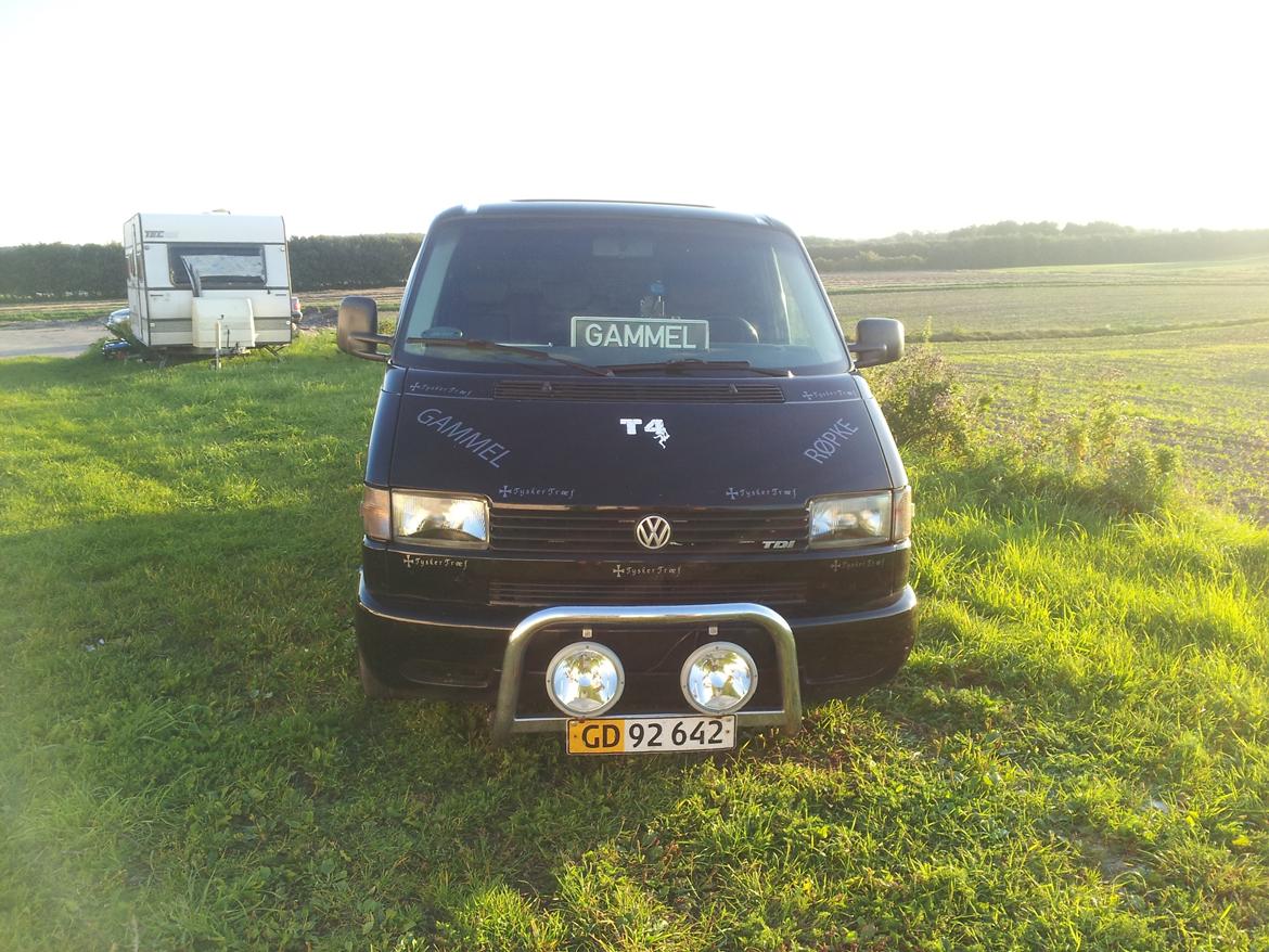 VW Transporter T4 2.5 TDI Balkan Party Bus billede 6