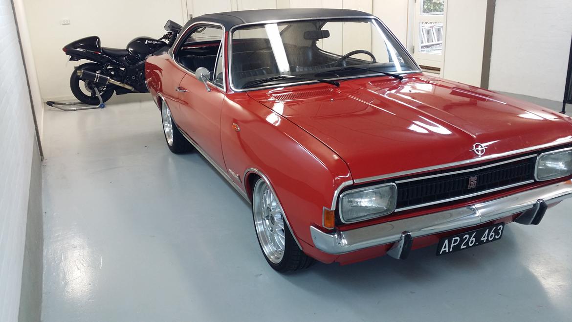 Opel Commodore A Coupe billede 2