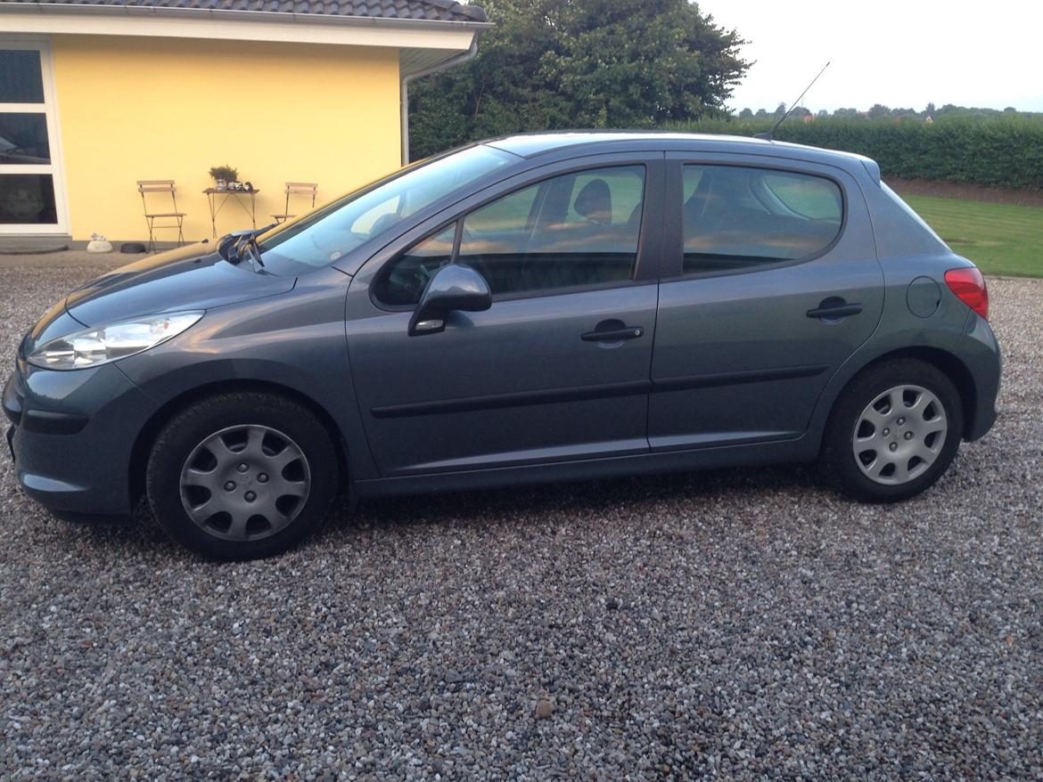 Peugeot 207 billede 5