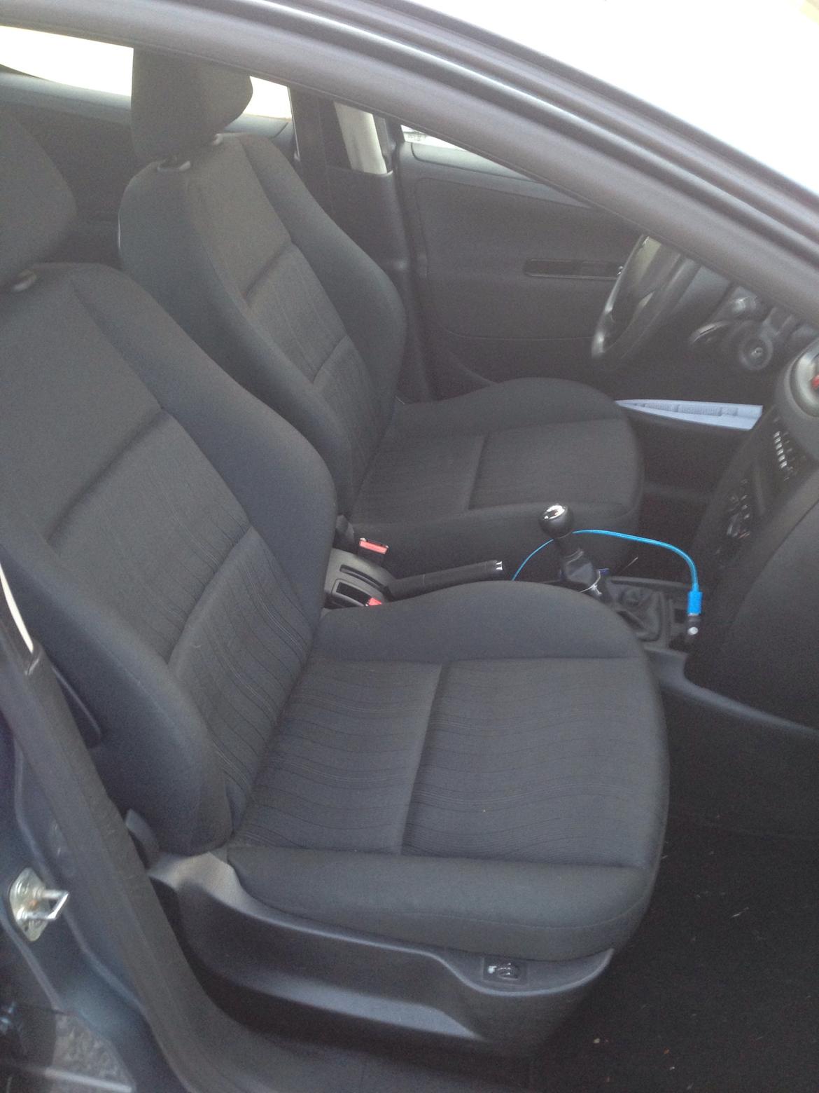 Peugeot 207 billede 10