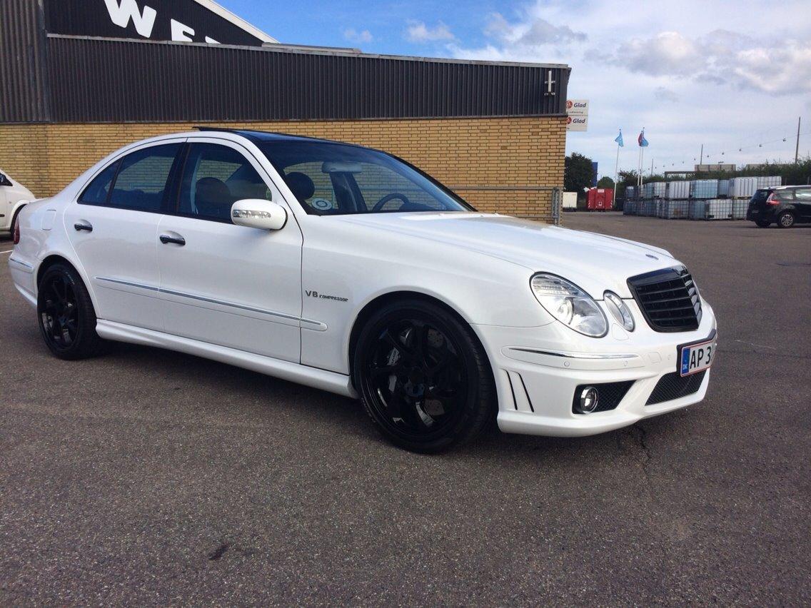 Mercedes Benz E55 AMG billede 2