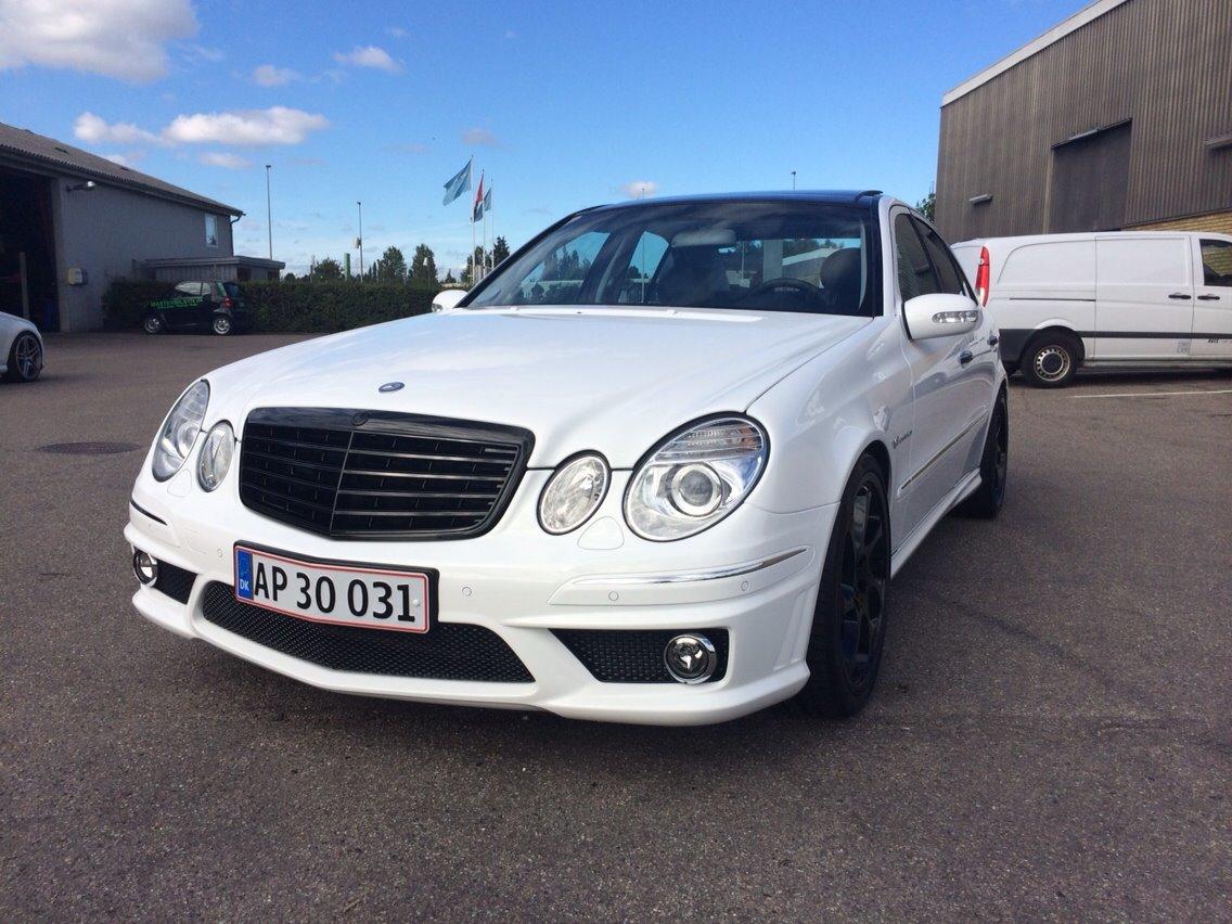 Mercedes Benz E55 AMG billede 8