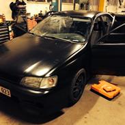 Toyota Carina e ---solgt------