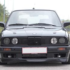 BMW E30 320i M5 Touring H35-24