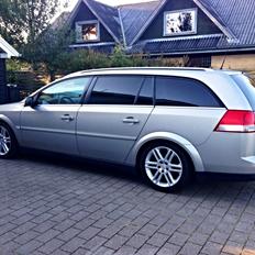 Opel Vectra C 2.0 Turbo Elegance II Wagon