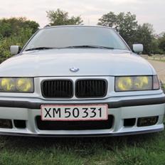 BMW 328i Touring / SOLGT :'(
