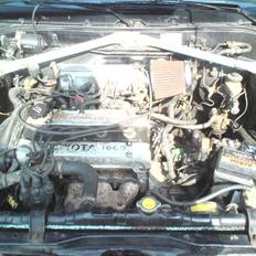 Toyota corolla ae82 1,6 twin cam 16v non tvis