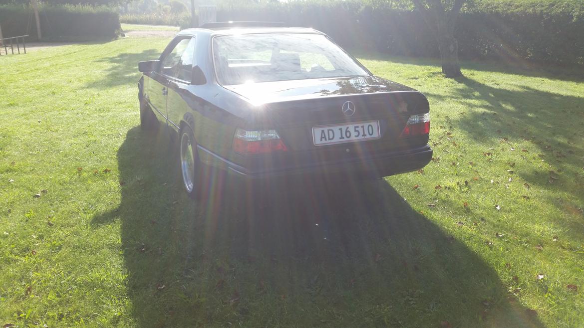 Mercedes Benz w124 300 ce billede 4