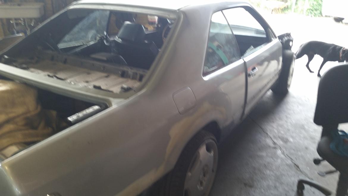 Mercedes Benz w124 300 ce billede 12