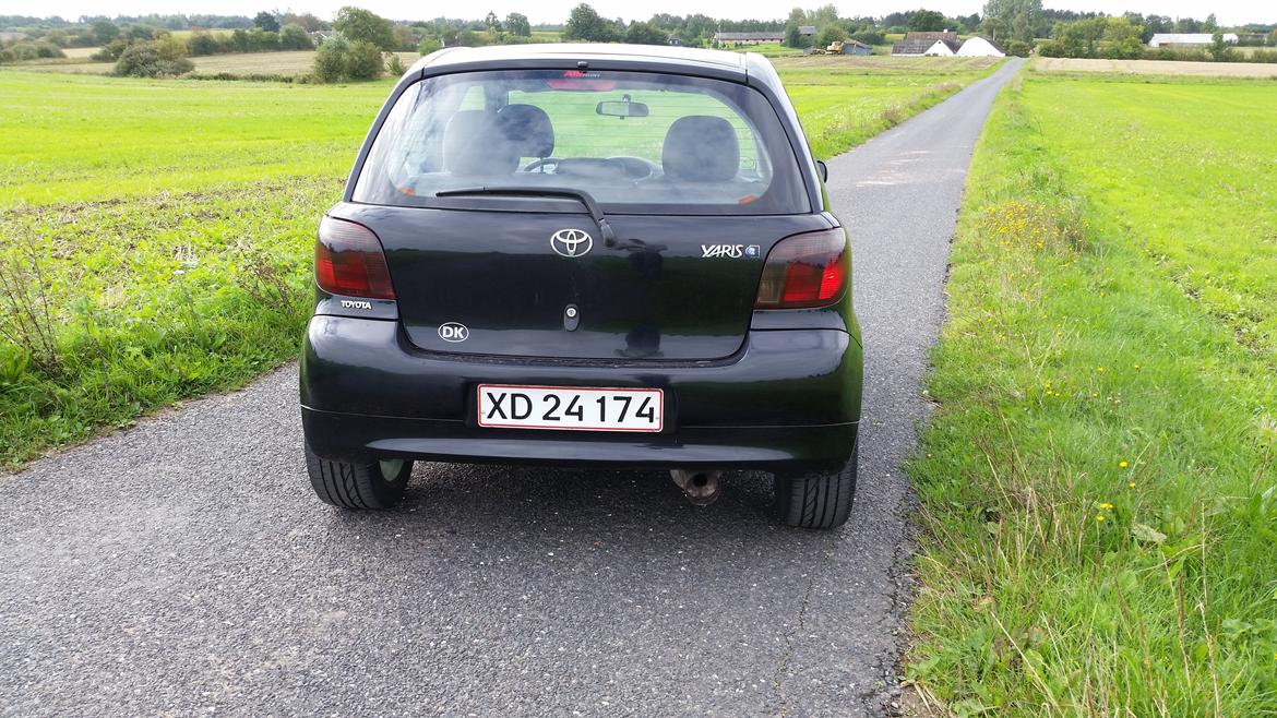 Toyota Yaris 1.0 VVT-i billede 8