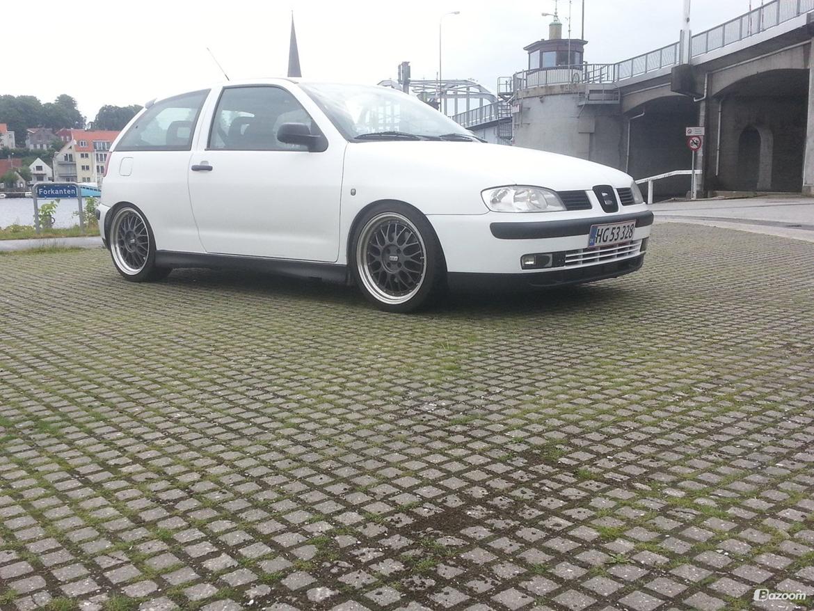 Seat Ibiza 6K2 Sport - før den blev malet billede 9