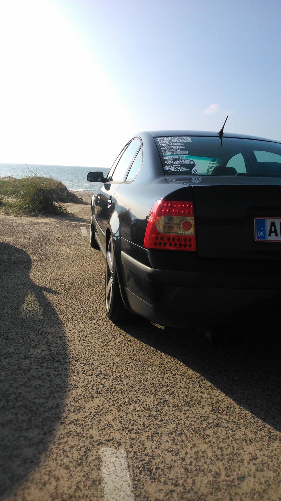 VW Passat 1,8T Limo billede 1