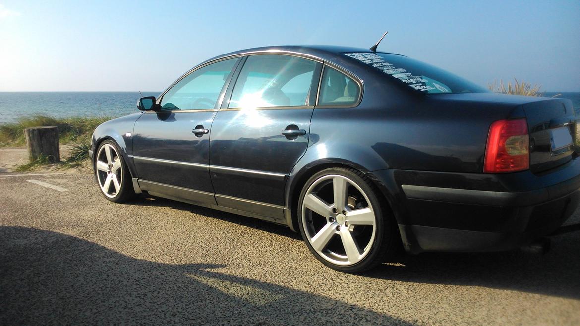 VW Passat 1,8T Limo billede 2