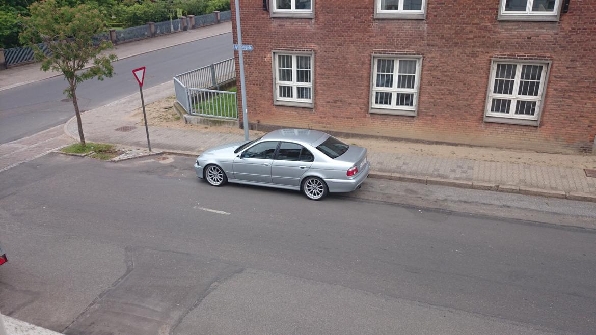 BMW e39 520i billede 10