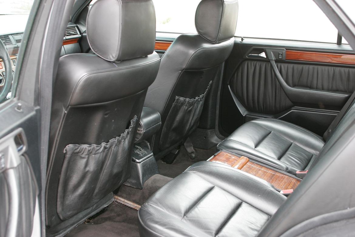 Mercedes Benz W124 300 E-24 billede 6