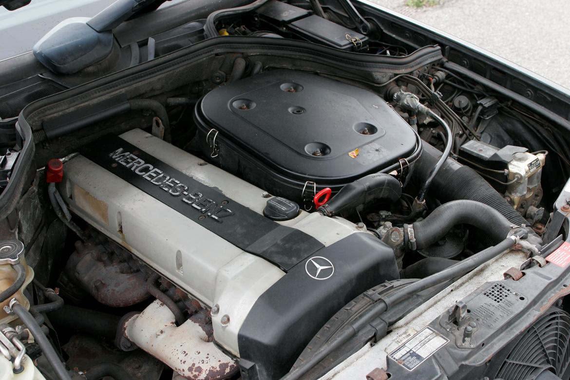 Mercedes Benz W124 300 E-24 billede 9