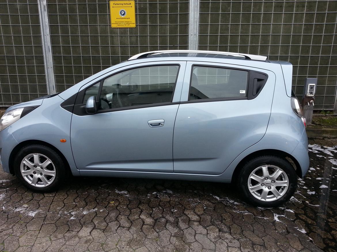 Chevrolet Spark SOLGT billede 2