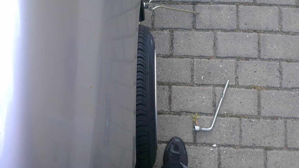 Suzuki Alto - Nej hr betjent, de stikker ikke for langt ud. billede 9