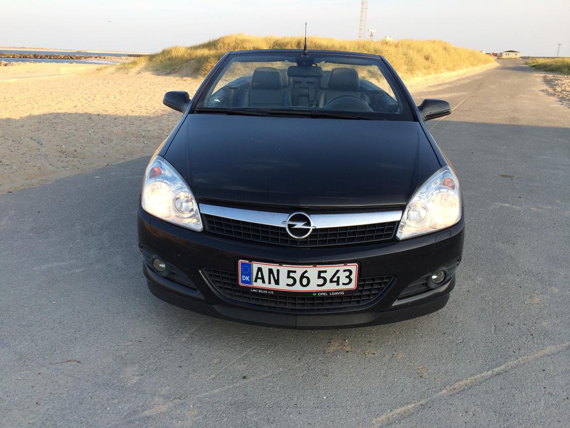 Opel Astra 2.0 TwinTop billede 3