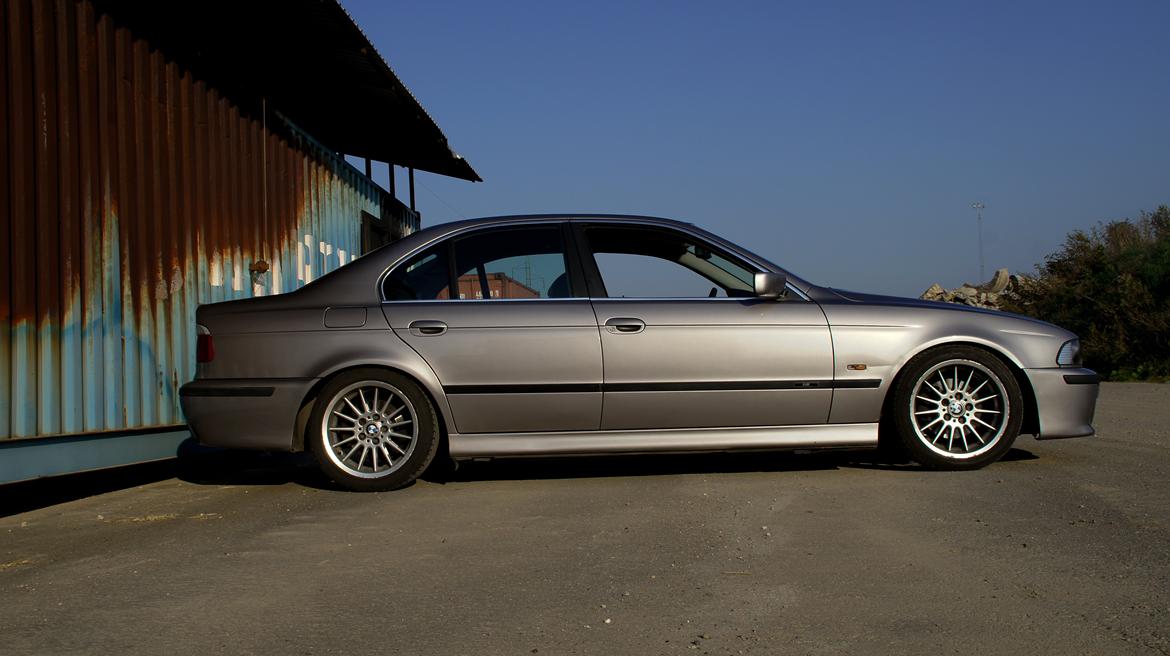 BMW E39 523i billede 24