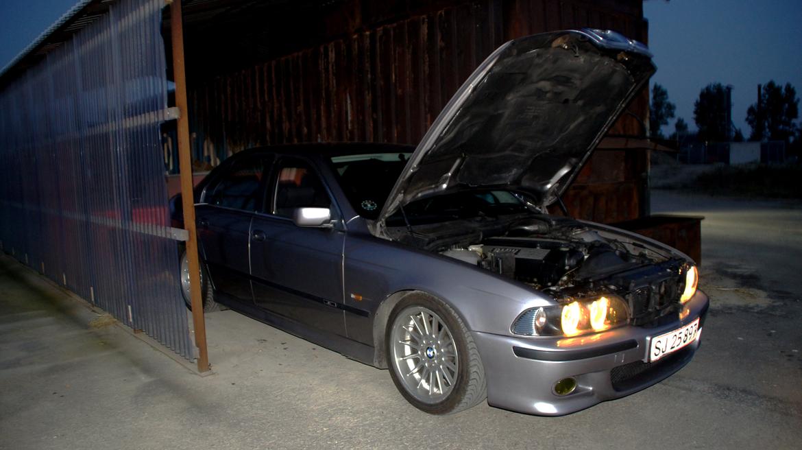 BMW E39 523i billede 37