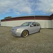 VW Golf 4 "solgt"