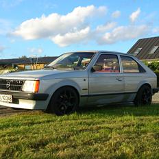 Opel Kadett D Luxus 16V