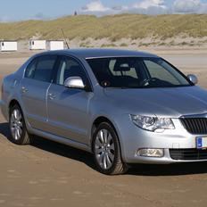 Skoda Superb Elegance Twindoor 2.0 CRTDI DSG6