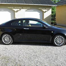 Alfa Romeo GT 3,2 V6