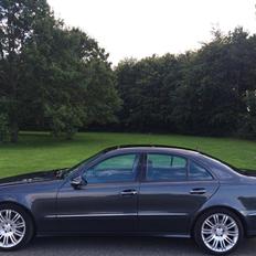 Mercedes Benz E350