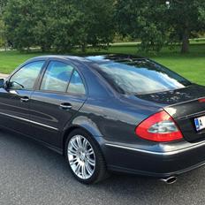 Mercedes Benz E350