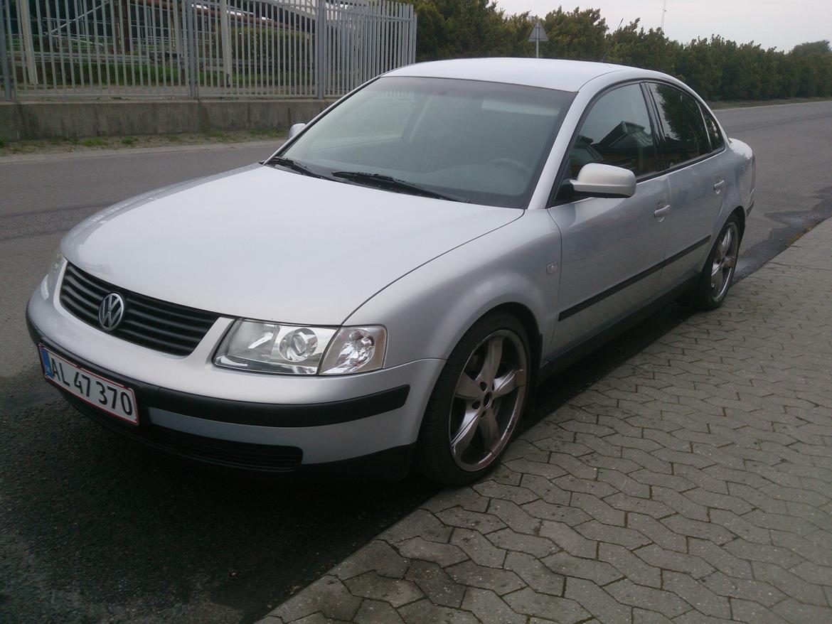 VW passat: limousine billede 8