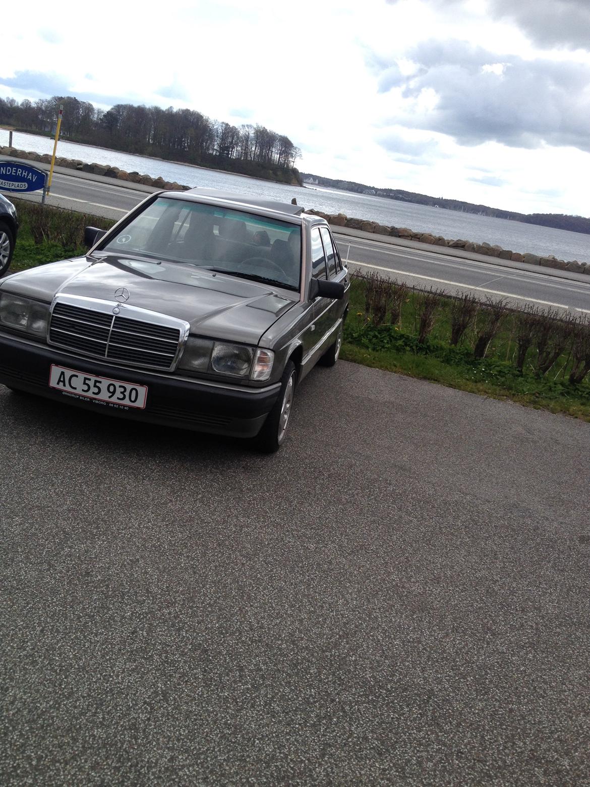 Mercedes Benz 190D W201 2,5 billede 1