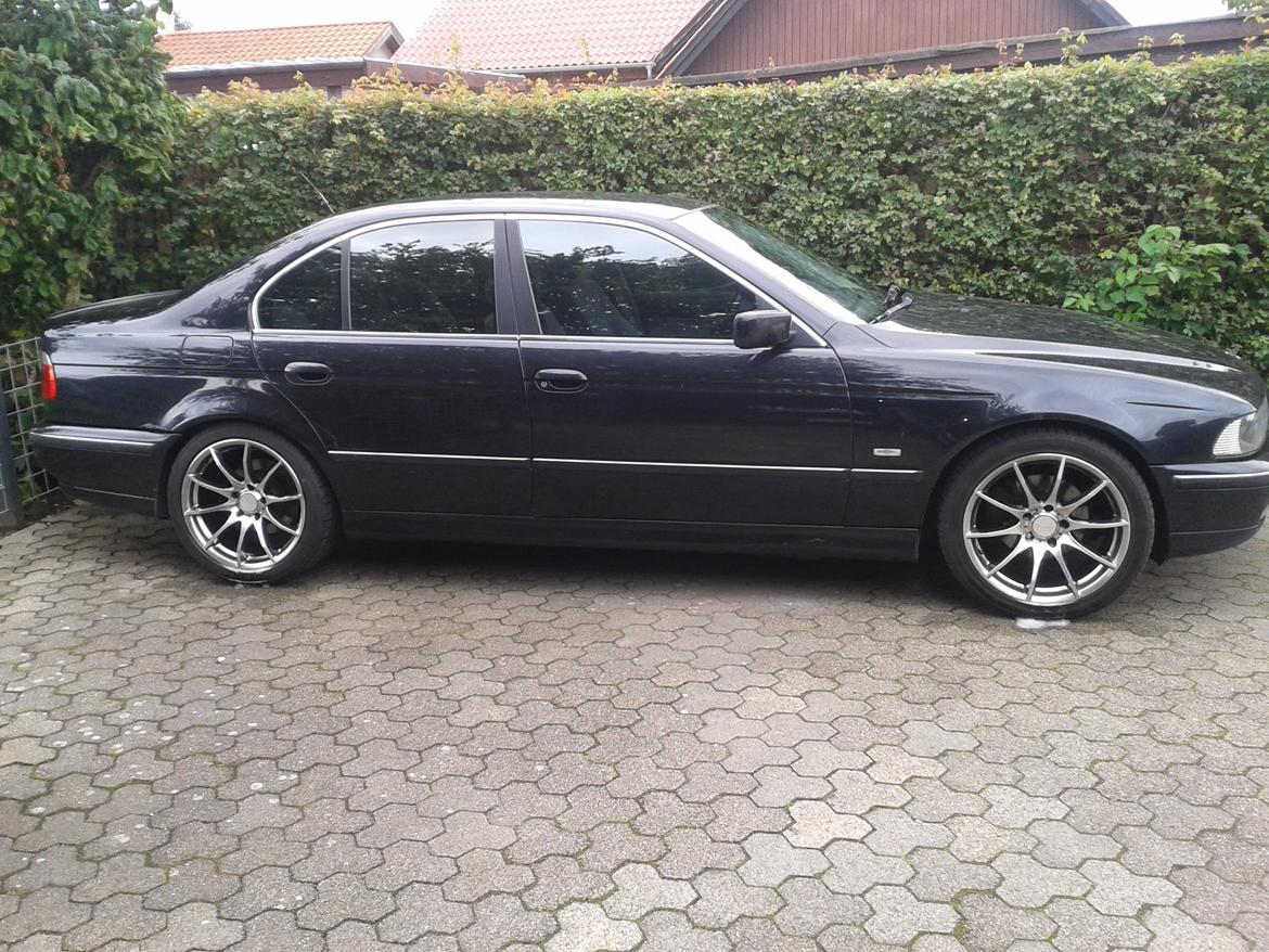 BMW 523i billede 3