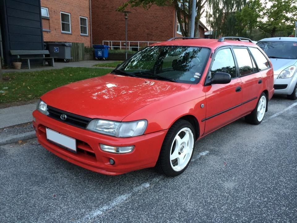 Toyota Corolla 1.6 XLI st. wagon billede 1