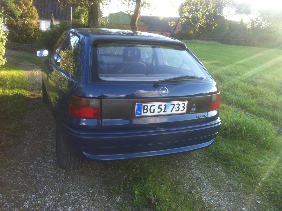 Opel Astra F 1,4i billede 7
